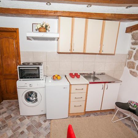 Apartment Alexandra Котор Екстериор снимка